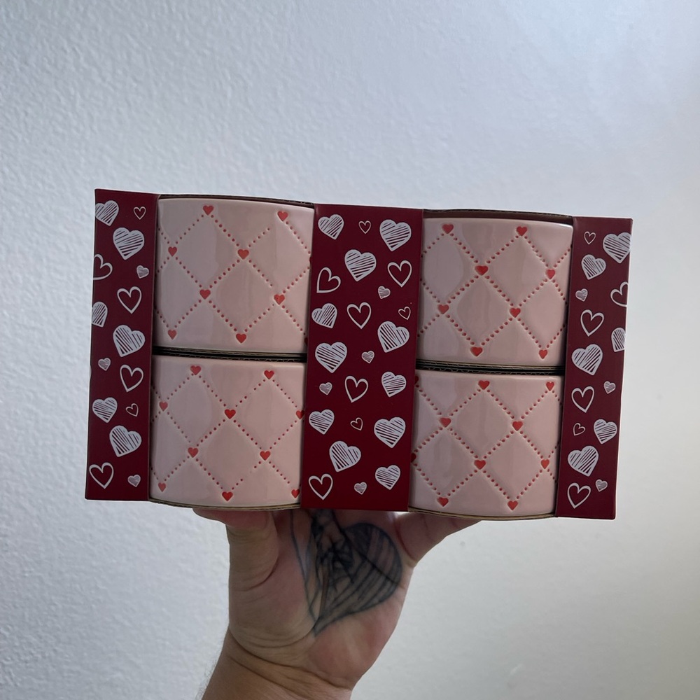 Set of 4 Valentines Ramekin Set